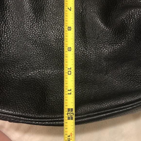 Tory Burch Thea Round Tote Black Leather Shoulder Bag - Picture 11 of 12